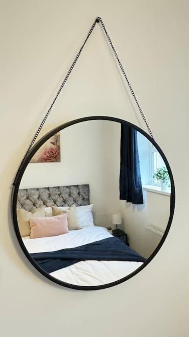 Cosy Home In Barnsley Centre Экстерьер фото