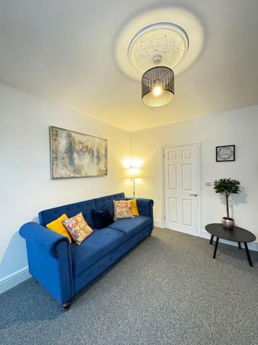 Cosy Home In Barnsley Centre Экстерьер фото
