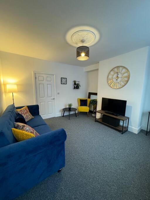 Cosy Home In Barnsley Centre Экстерьер фото